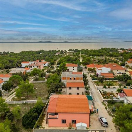 Apartman Zlata Vir Exterior photo