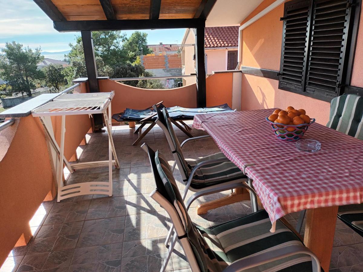 Apartman Zlata Vir Exterior photo