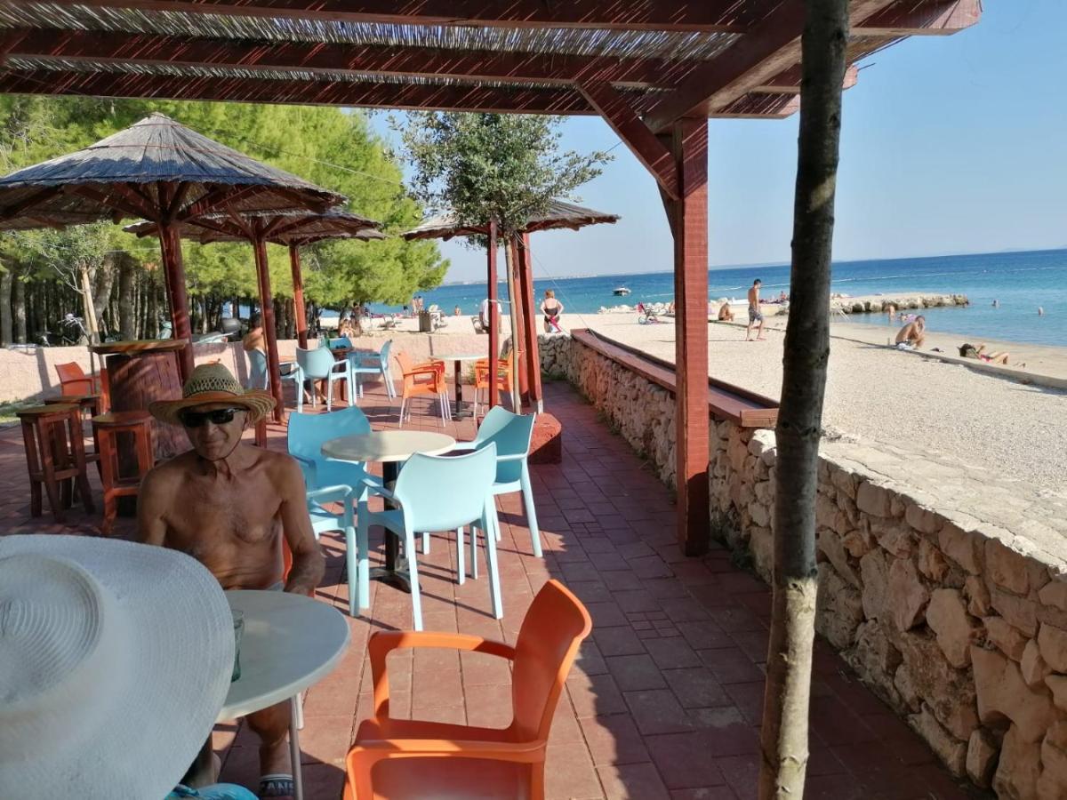 Apartman Zlata Vir Exterior photo